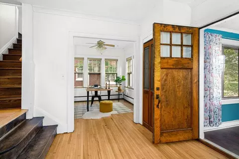 Entry Way - 2327 E 4th St, Duluth, MN 55812 photo 1 of 1