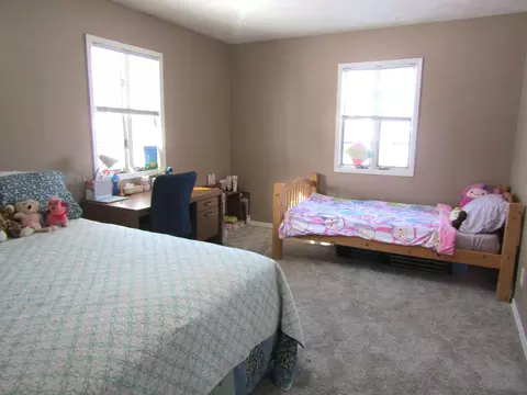 Bedroom - 1333 Walnut St, Dawson, MN 56232 photo 4 of 6