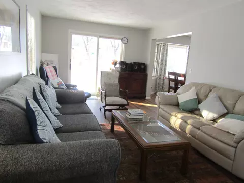 Living - 1333 Walnut St, Dawson, MN 56232 photo 3 of 3