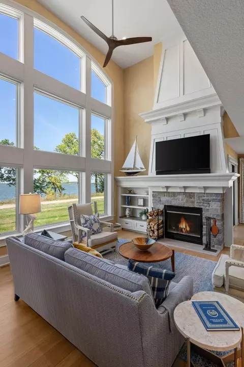 Living - 854 Beach Rd, Waconia, MN 55387 photo 6 of 9