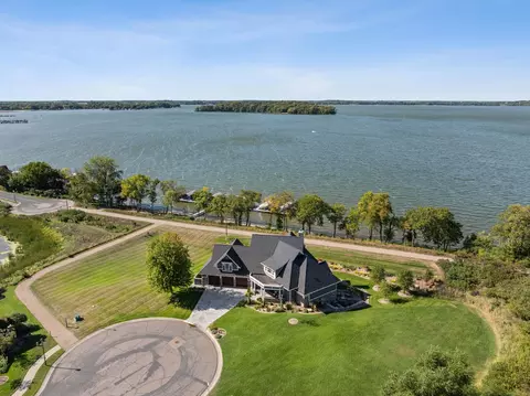View/Area - 854 Beach Rd, Waconia, MN 55387 photo 9 of 23