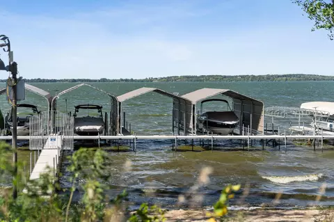 View/Area - 854 Beach Rd, Waconia, MN 55387 photo 4 of 23