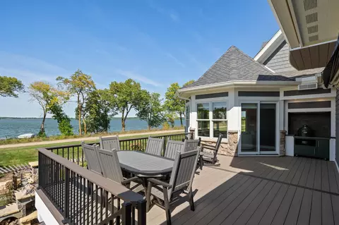 Exterior - 854 Beach Rd, Waconia, MN 55387 photo 11 of 21