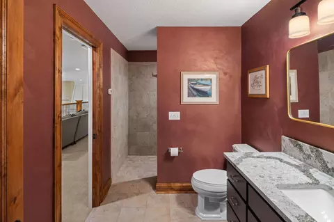 Bath - 854 Beach Rd, Waconia, MN 55387 photo 4 of 8
