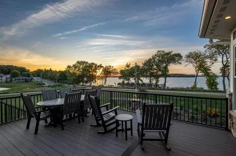 Exterior - 854 Beach Rd, Waconia, MN 55387 photo 5 of 21