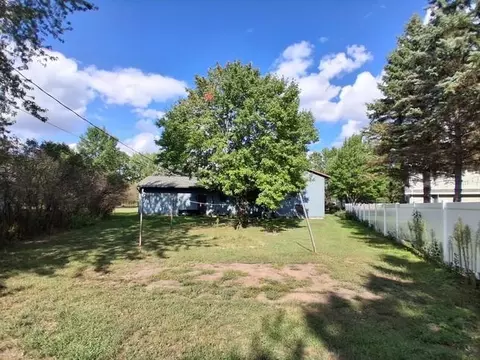 Exterior - 831 Cumming Ln, Saint Cloud, MN 56301 photo 3 of 3