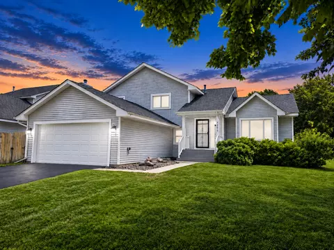 7005 Jocelyn Ave S, Cottage Grove, MN 55016