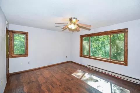 Bedroom - 15880 Ashmun Rd, Brainerd, MN 56401 photo 2 of 3