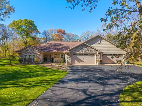 19038 Zebulon St NW, Elk River, MN 55330