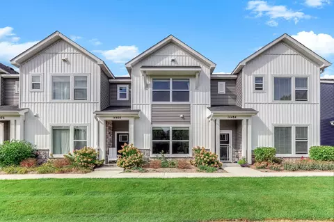 14480 Twin Lakes Cir, Burnsville, MN 55306