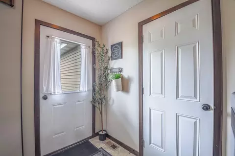 Entry Way - 12261 44th Ave, Becker, MN 55308 photo 1 of 1