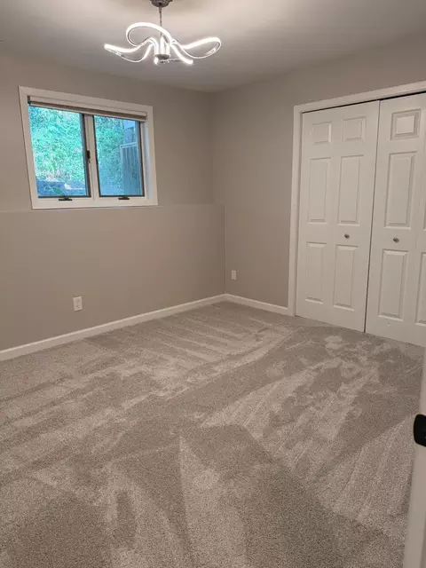 Bedroom - 4615 Parkridge Dr, Eagan, MN 55123 photo 2 of 4