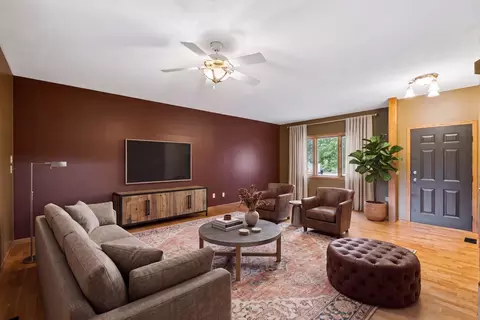 19215 English Ave, Farmington, MN 55024