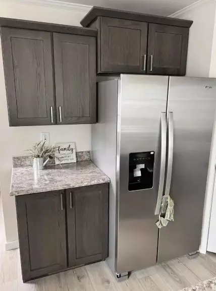 Kitchen - 37 Korda Dr, Duluth, MN 55808 photo 3 of 8