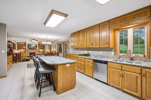 Kitchen - 1908 Prairie Hill Rd, Saint Cloud, MN 56301 photo 1 of 6