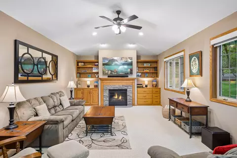 Living - 1908 Prairie Hill Rd, Saint Cloud, MN 56301 photo 3 of 5