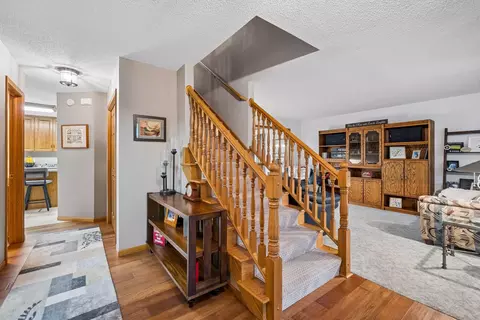 Entry Way - 1908 Prairie Hill Rd, Saint Cloud, MN 56301 photo 2 of 2