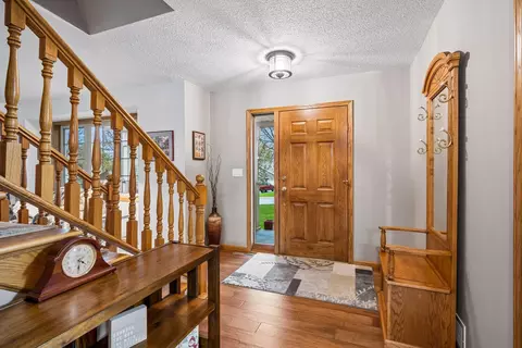 Entry Way - 1908 Prairie Hill Rd, Saint Cloud, MN 56301 photo 1 of 2