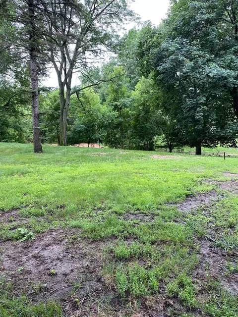 165 Nn Hidden Valley Rd, Minnetonka, MN 55345