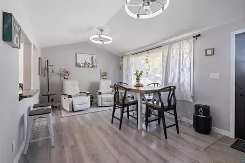 Dining - 4948 Nelsondale Rd, Duluth, MN 55811 photo 1 of 1