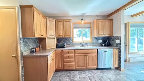 Kitchen - 415 S 11th St, Montevideo, MN 56265 photo 2 of 5