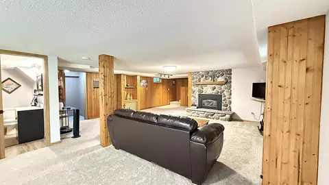 Living - 415 S 11th St, Montevideo, MN 56265 photo 11 of 13