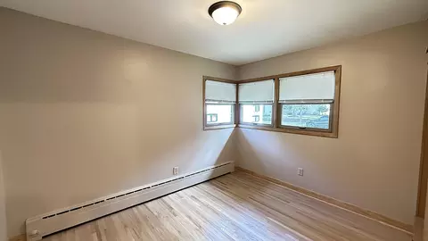 Bedroom - 415 S 11th St, Montevideo, MN 56265 photo 6 of 8