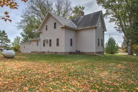 Exterior - 720 Rush Point Dr, Stanchfield, MN 55080 photo 6 of 11