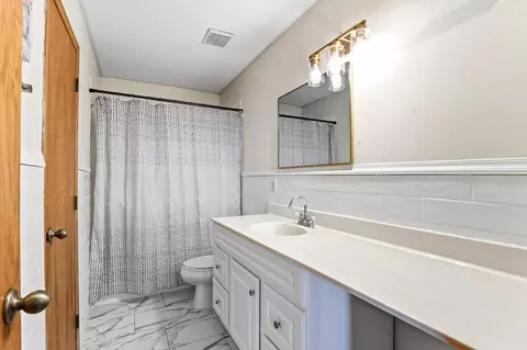 Bath - 11012 Edgewood Ave N, Champlin, MN 55316 photo 1 of 2
