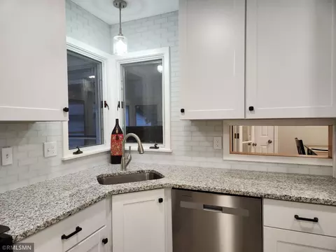 500 Bennett Dr NE, Fridley, MN 55432