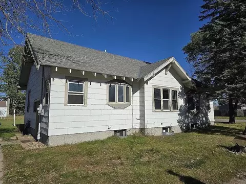 Exterior - 227 3rd St SW, Staples, MN 56479 photo 1 of 4