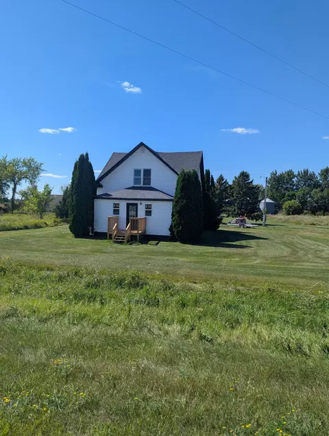 Exterior - 39909 270th Ave NW, Stephen, MN 56757 photo 2 of 5