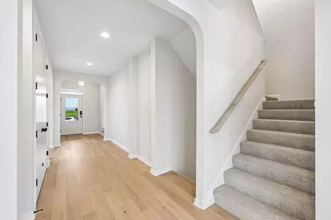 Entry Way - 4637 Jamocha Ave NE, Saint Michael, MN 55376 photo 3 of 10