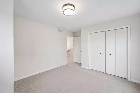 Bedroom - 4637 Jamocha Ave NE, Saint Michael, MN 55376 photo 5 of 10