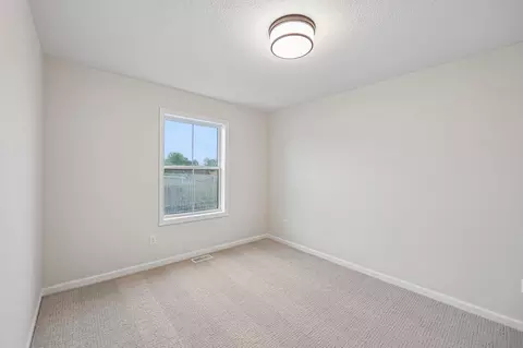 Bedroom - 4637 Jamocha Ave NE, Saint Michael, MN 55376 photo 3 of 10