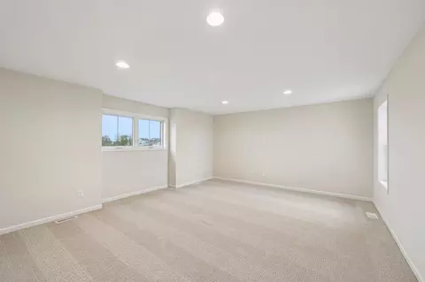 Bedroom - 4637 Jamocha Ave NE, Saint Michael, MN 55376 photo 2 of 10