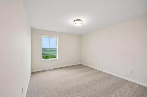 Bedroom - 4637 Jamocha Ave NE, Saint Michael, MN 55376 photo 6 of 10