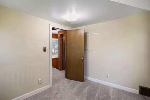 Bedroom - 416 3rd St NE, Faribault, MN 55021 photo 7 of 7