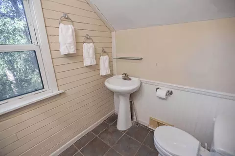 Bath - 416 3rd St NE, Faribault, MN 55021 photo 2 of 4