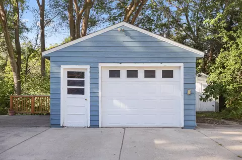Exterior - 416 3rd St NE, Faribault, MN 55021 photo 7 of 11