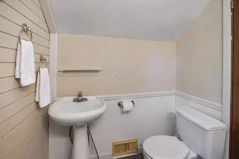 Bath - 416 3rd St NE, Faribault, MN 55021 photo 1 of 4