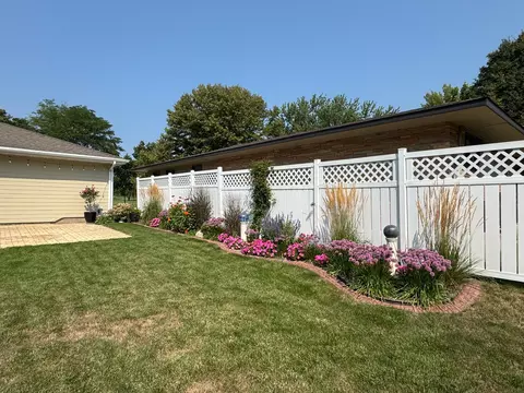 Exterior - 107 Marlene St, Marshall, MN 56258 photo 4 of 15