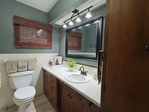Bath - 107 Marlene St, Marshall, MN 56258 photo 1 of 3