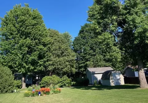 Exterior - 107 Marlene St, Marshall, MN 56258 photo 9 of 15