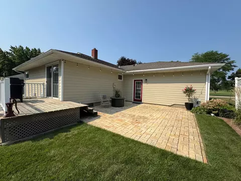 Exterior - 107 Marlene St, Marshall, MN 56258 photo 5 of 15