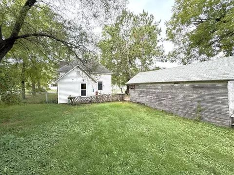 Exterior - 209 E Oak Ave, Frazee, MN 56544 photo 2 of 11