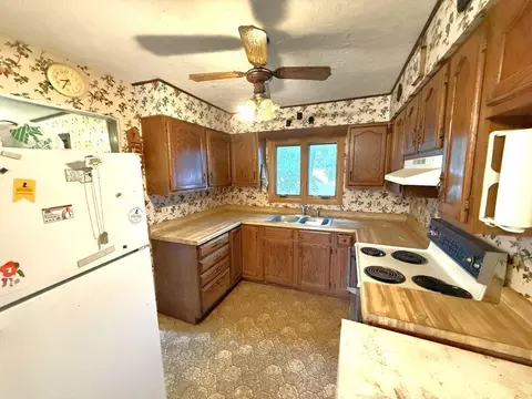 Kitchen - 209 E Oak Ave, Frazee, MN 56544 photo 2 of 2