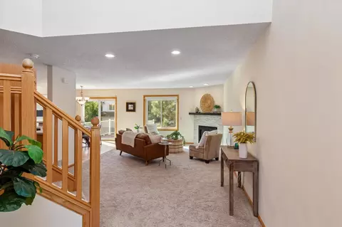 Entry Way - 1783 Talon Trl, Eagan, MN 55122 photo 2 of 6