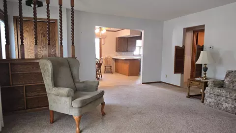 Living - 207 E Lyon St, Marshall, MN 56258 photo 3 of 4