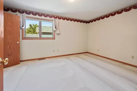 Bedroom - 24825 22nd Ave, Saint Augusta, MN 56301 photo 3 of 9